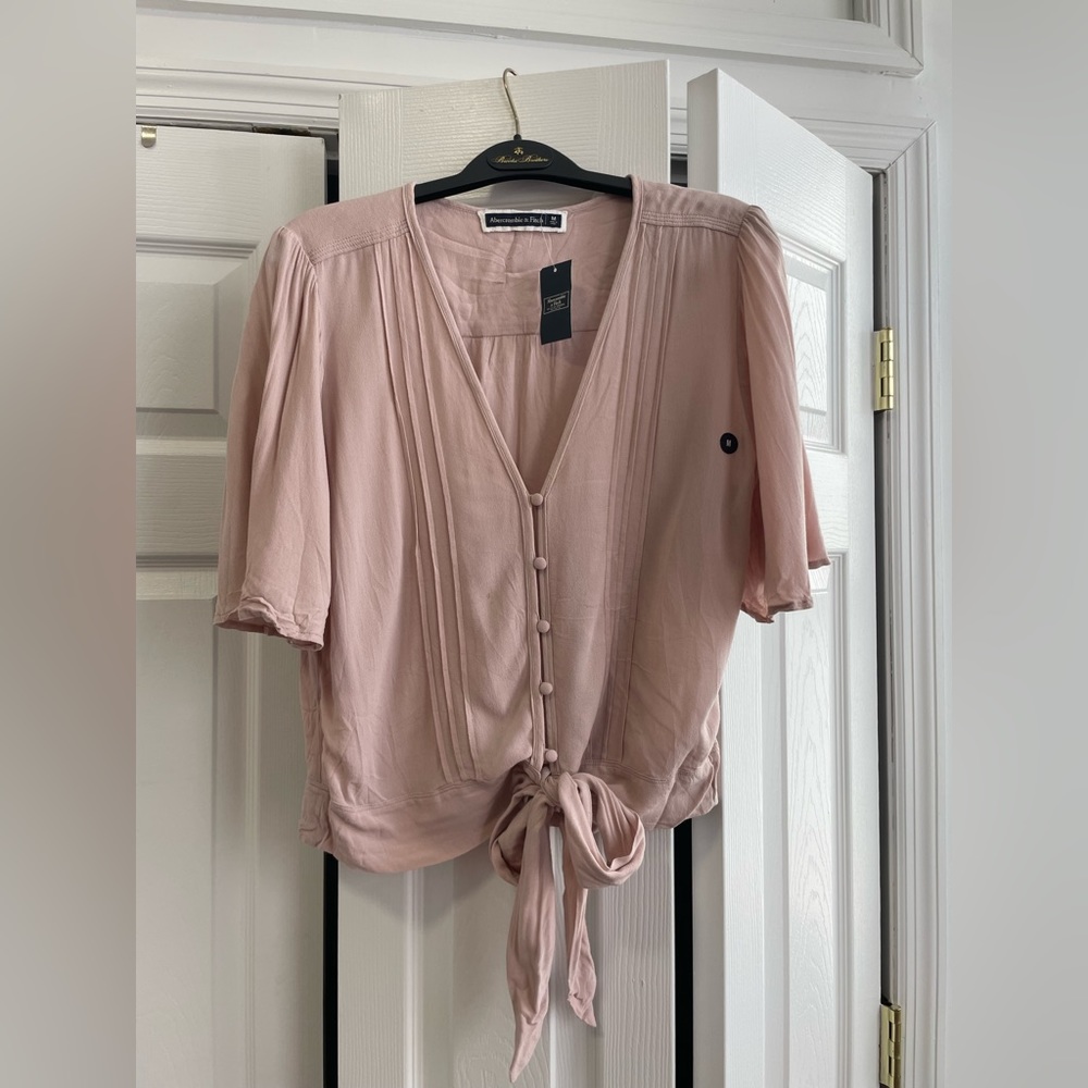 Abercrombie V neck dress top